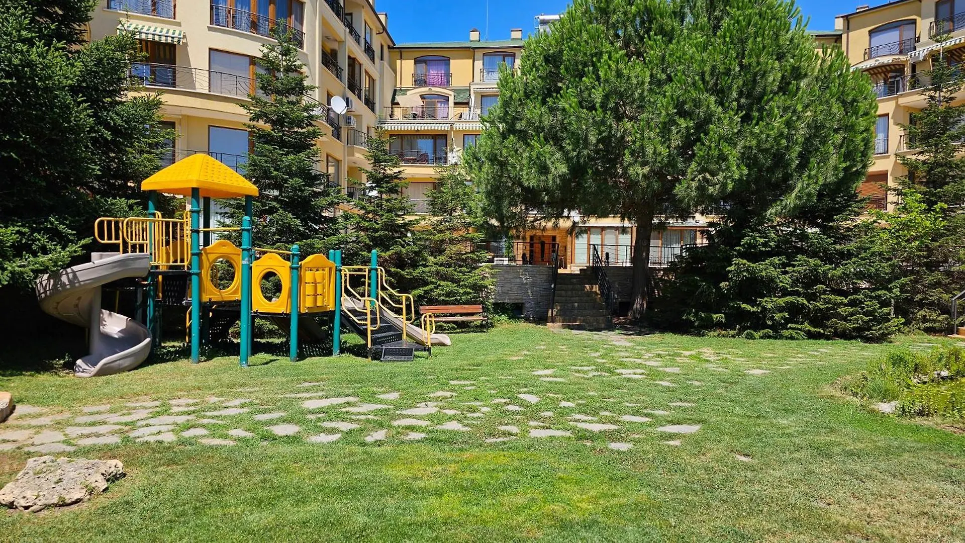 Kros Properties - Euxinograd فارنا 0*,  بلغاريا
